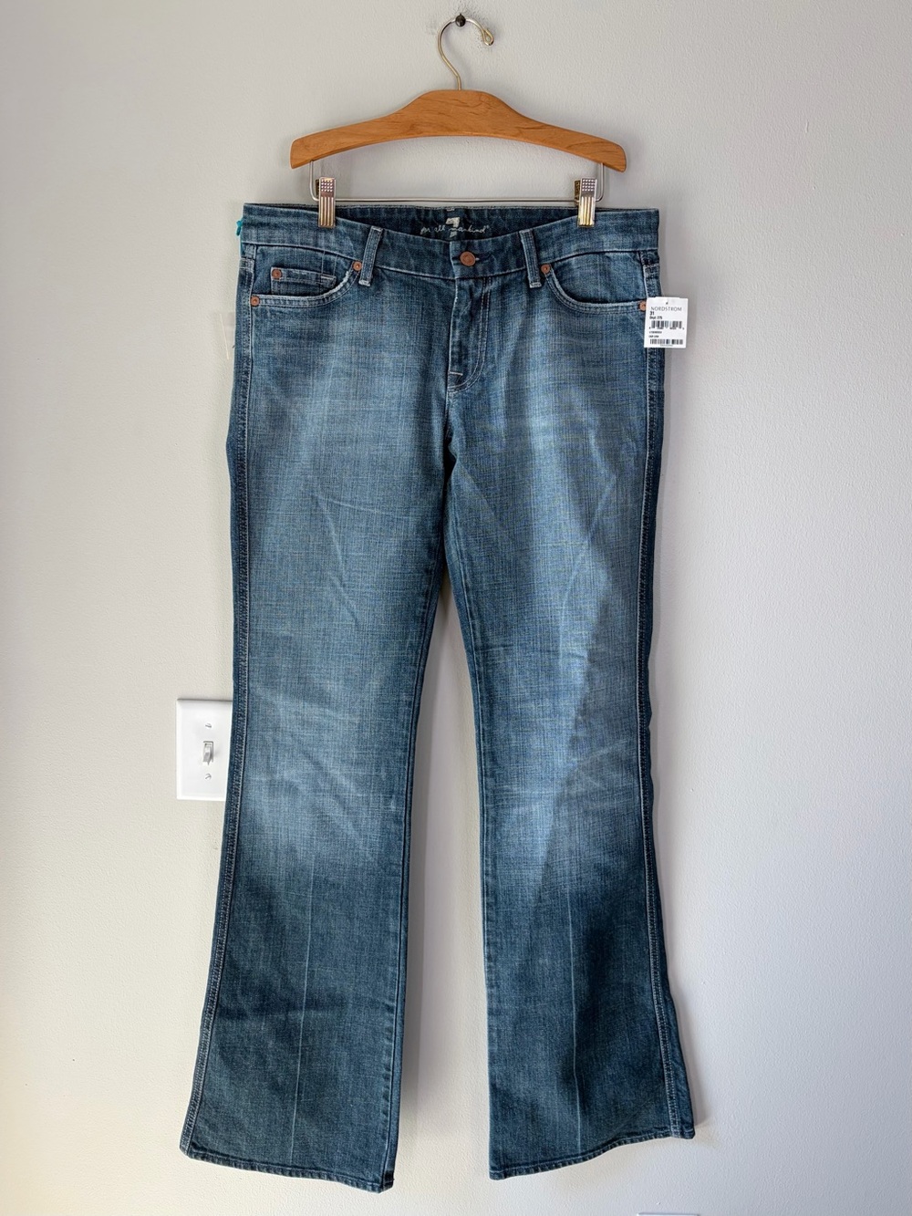 7 For All Mankind “A” Pocket Flare Wide Leg Jeans Swarvoski Crystal Pockets